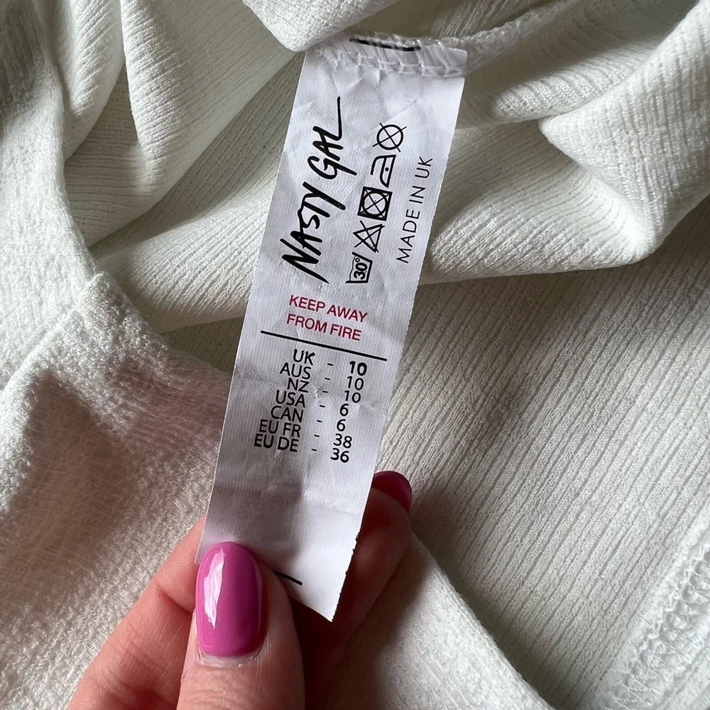 Nasty Gal White Long Sleeve Cropped Top - Picture 4 of 6